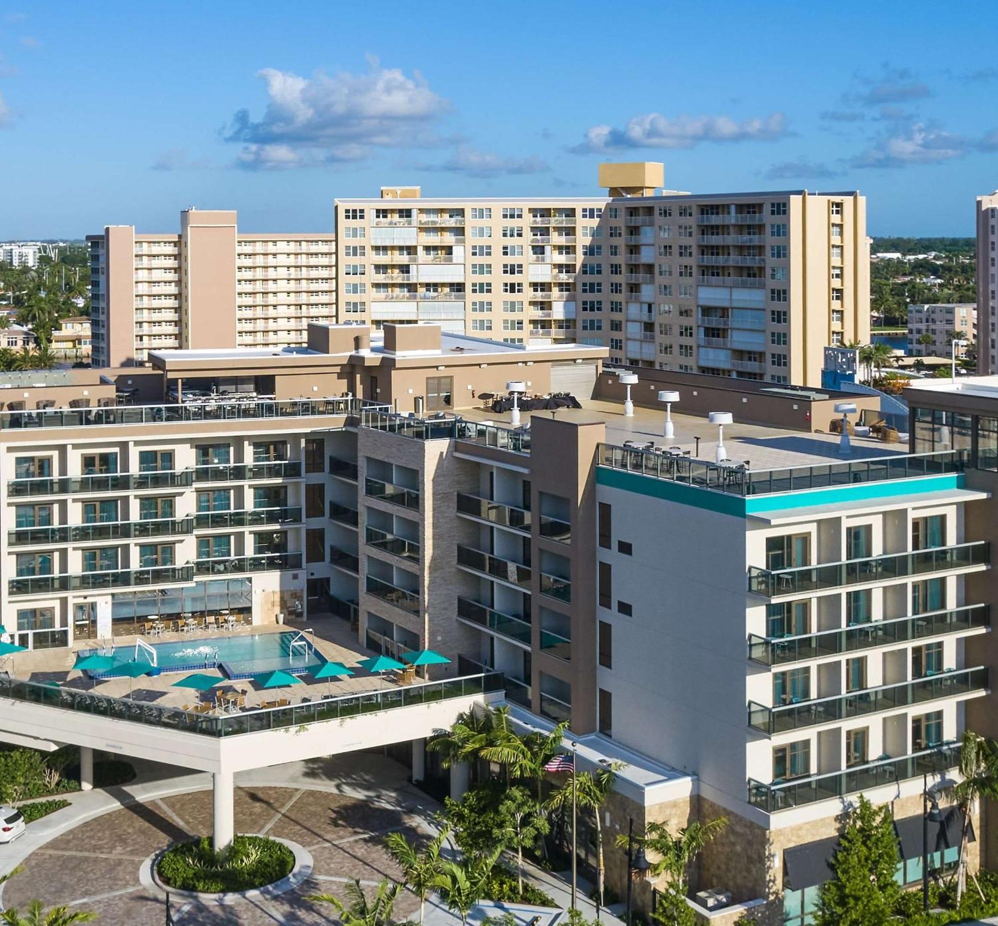 Tru By Hilton Pompano Beach Pier Exterior foto